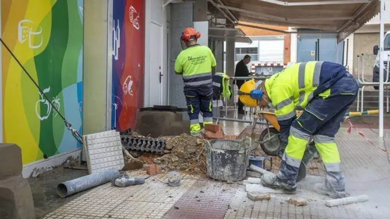 Trabajadores en una obra