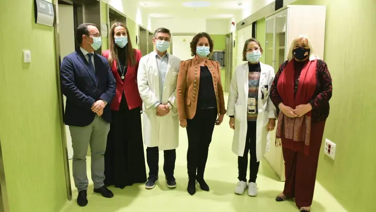 Visita de la consejera de Salud a Huelva