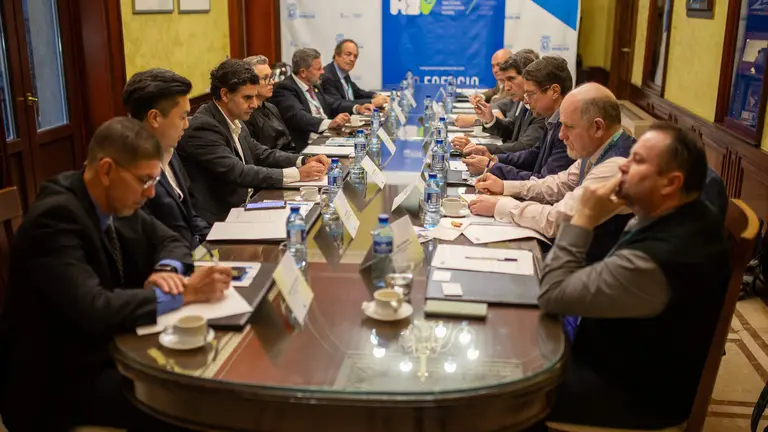 Reuni&oacute;n en Huelva