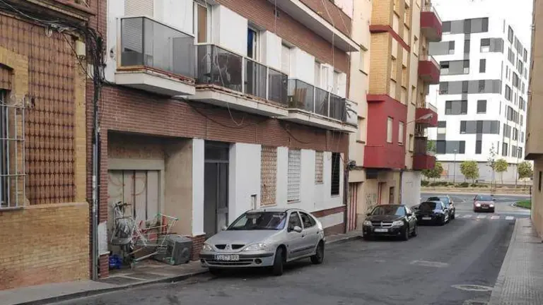 Viviendas ocupadas en zona de calle Tharsis