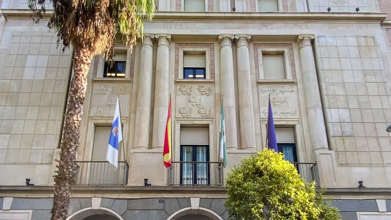 Fachada Diputaci&oacute;n