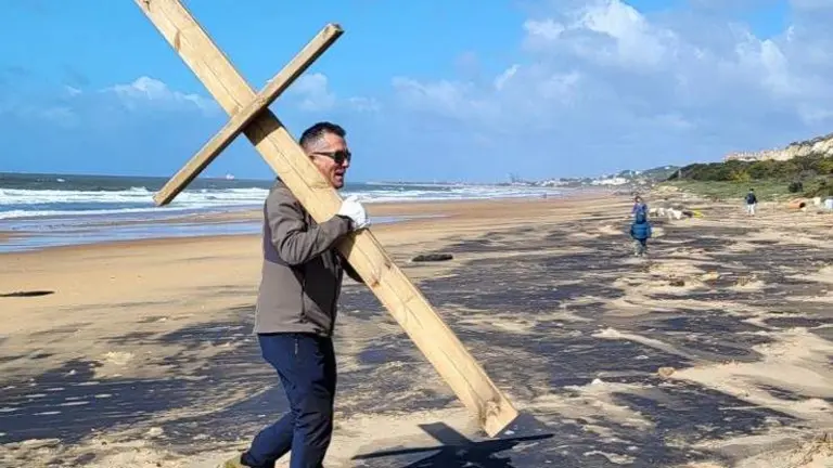 Recogida de basura de la playa del Parador