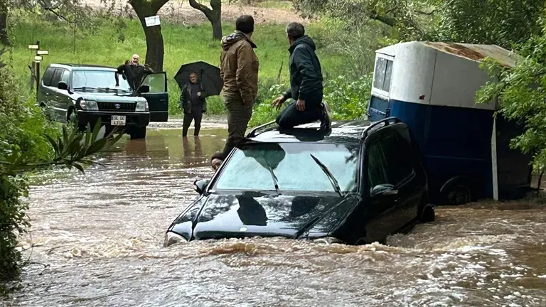 Ribera de Calabazares en Almonaster (@parrylla20