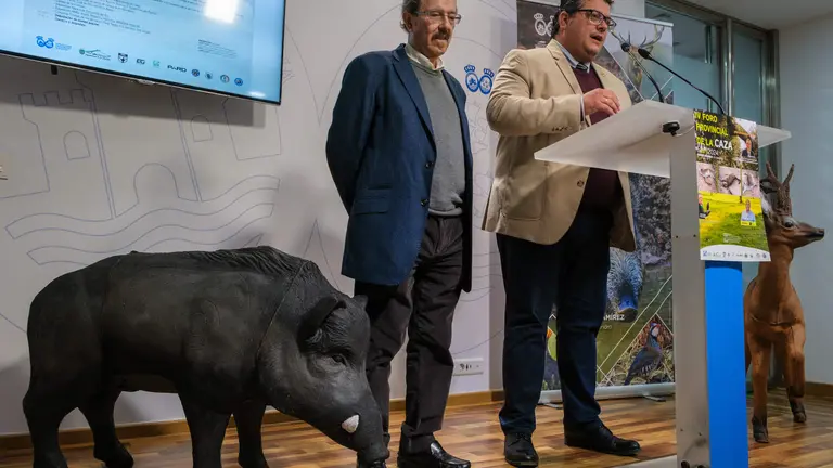 Presentación del IV Foro de la Caza en la Diputación