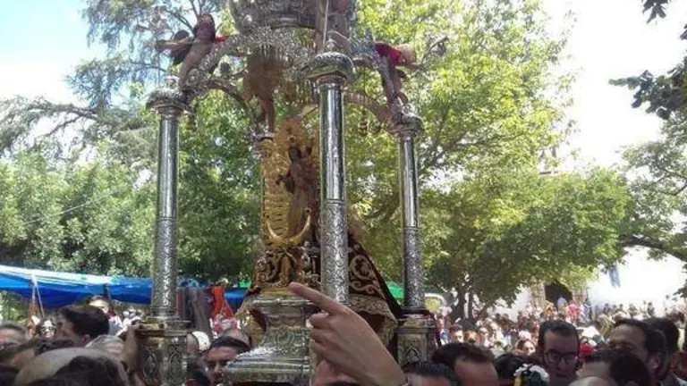 Romería en honor de la Reina de los Ángeles en Alájar