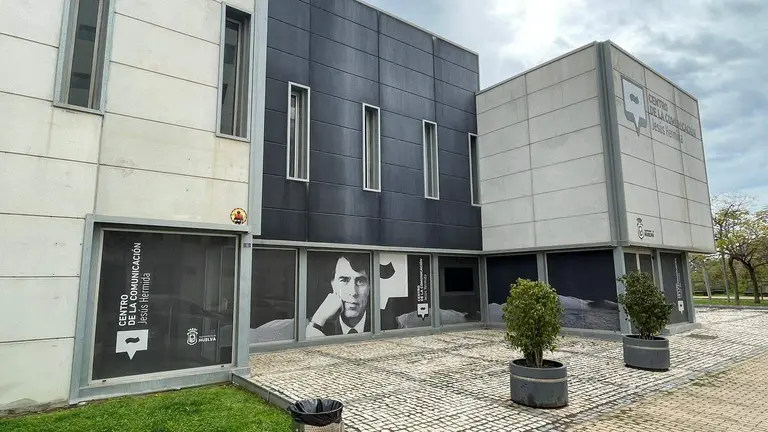 Centro de la Comunicaci&oacute;n Jes&uacute;s Hermida en Pescader&iacute;a