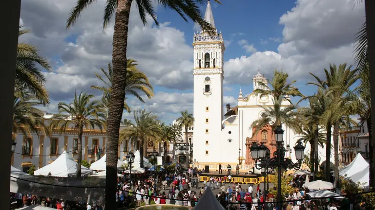 La plaza de España un entorno emblemático para celebrar este muestra
