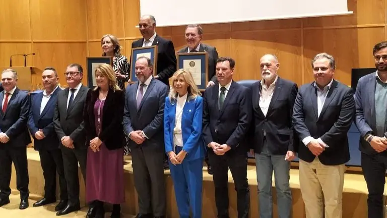 Foto de familia en la Asamblea General de la FOE