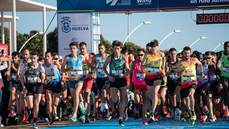 Yago Rojo durante la salida de la última 10K.