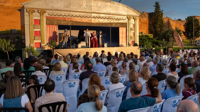 Original presentación Castillo de Niebla