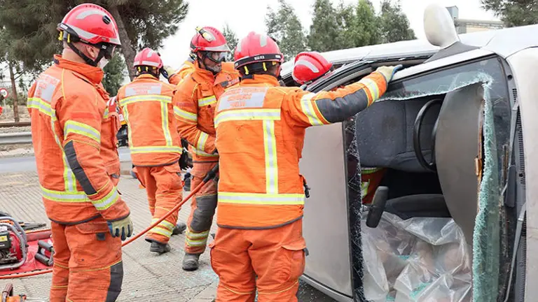 Bomberos del consorcio en el accidente