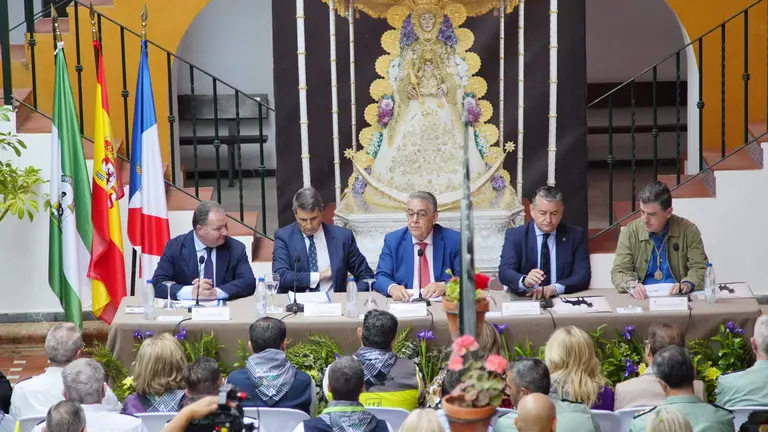 La uni&oacute;n de todas las instituciones, esencial para un Roc&iacute;o multitudinario