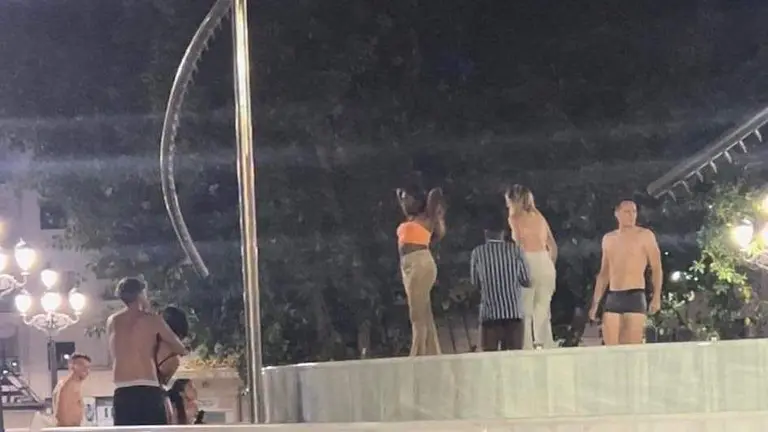 b9888b1c-3025-4d73-9ba1-646eb6940807