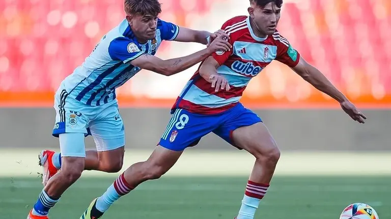 El Recre no pudo sujetar al Granada B.