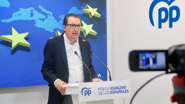 Manuel Andrés González