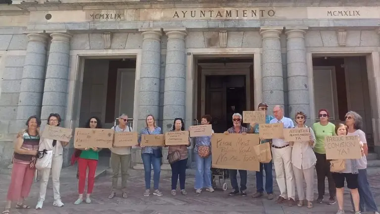 Plataforma Parque Moret, ante el Ayuntamiento de Huelva