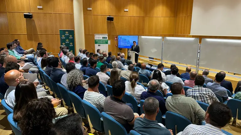 Asistentes al curso para miembros de Consejos Rectores que imparte San Telmo con Fundación Caja Rural del Sur