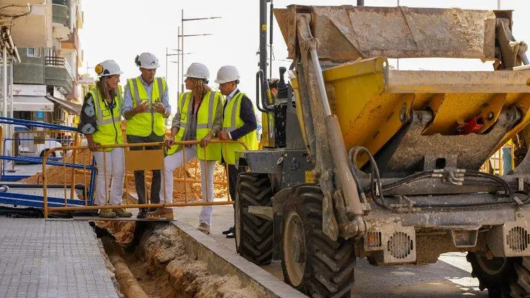 Visita de Miranda, Arias y Peña a las obras