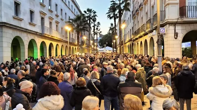 Protesta en Huelva contra la Consejería de Salud