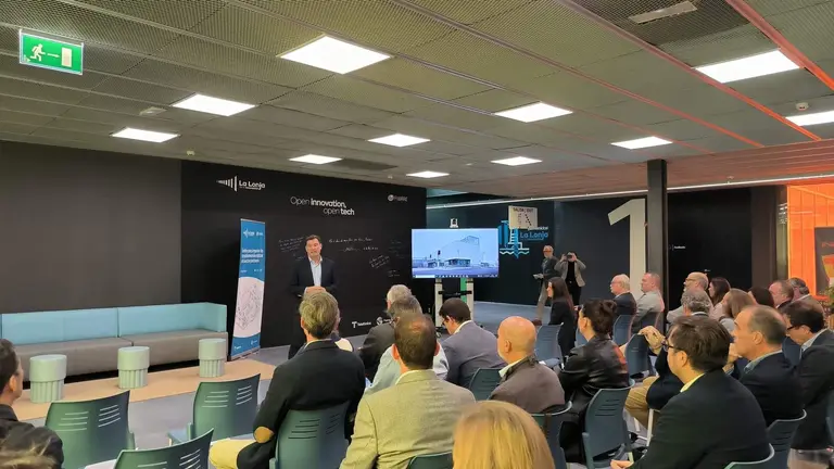 Alberto Santana, presidente APH, participa en la Jornada Lonja Innovacion