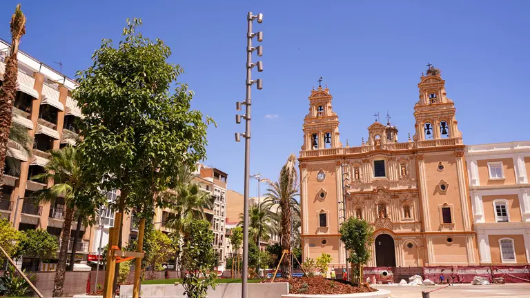 Renovada Plaza de La Merced
