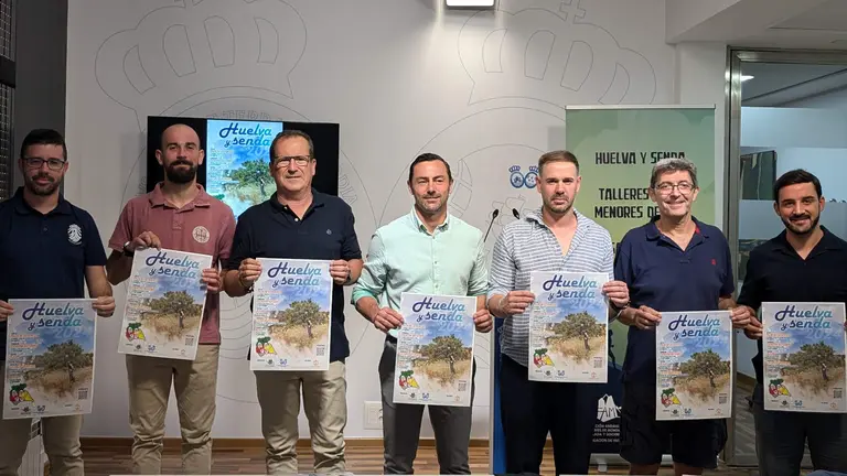Huelva senda, acto de presentaci&oacute;n en la Diputaci&oacute;n