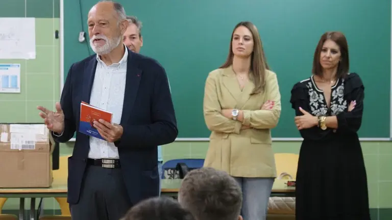 Entrega de agendas escolares