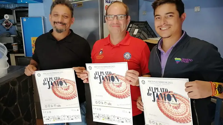 Organizadores del evento jamonero