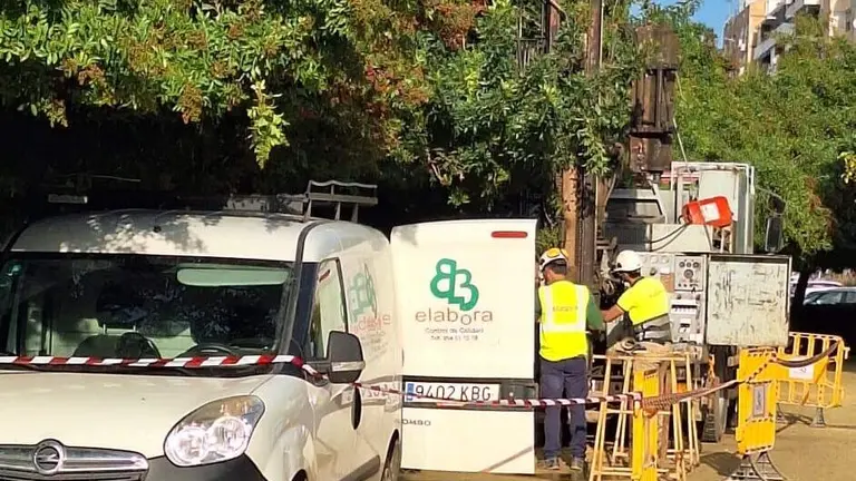 Trabajos en la zona del parque de Isla Chica