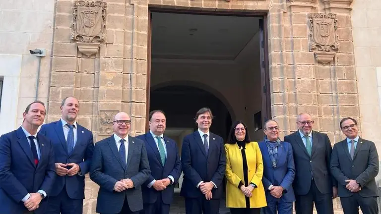 Reuni&oacute;n de rectores y rectora de las UUPPAA