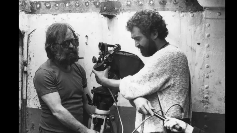 Fernando Ruiz Vergara (izquierda) en pleno rodaje