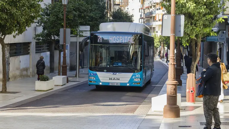 Veh&iacute;culo de EMTUSA