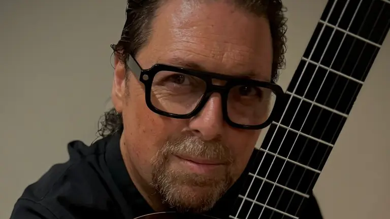 8d520982-8dba-41e9-b8c8-5af5e8d45d1a - copia