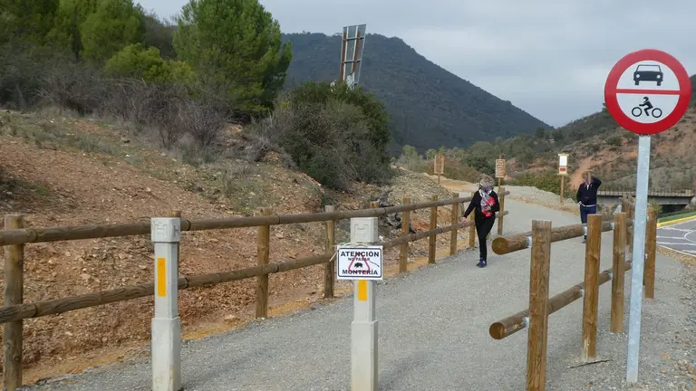 aaf362a8-a8ef-4d4a-bc0f-c8c1492eeae3