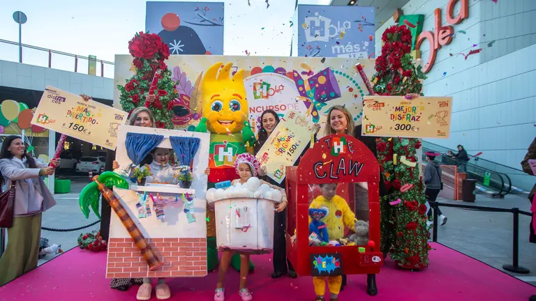 Concurso de disfraces en Holea del pasado año