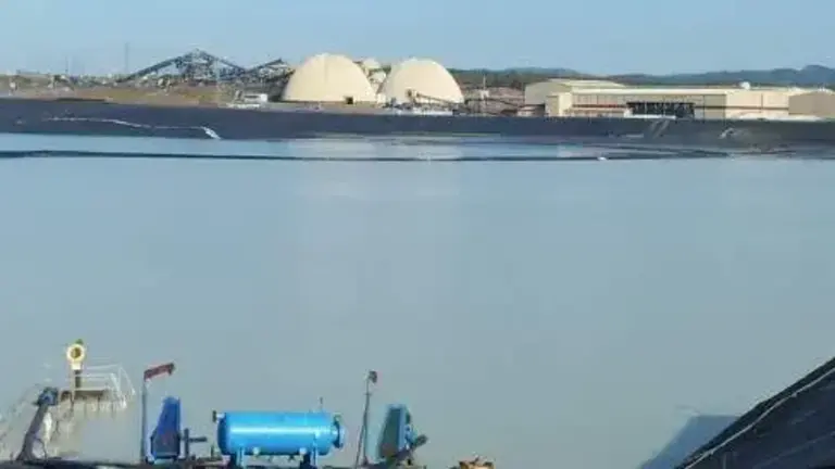 Balsa actual en Aguas Teñidas