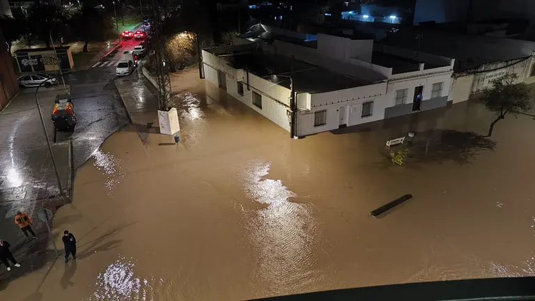 Cascos urbanos inundados en la ribera del Tinto, donde est&aacute;n los fosfoyesos