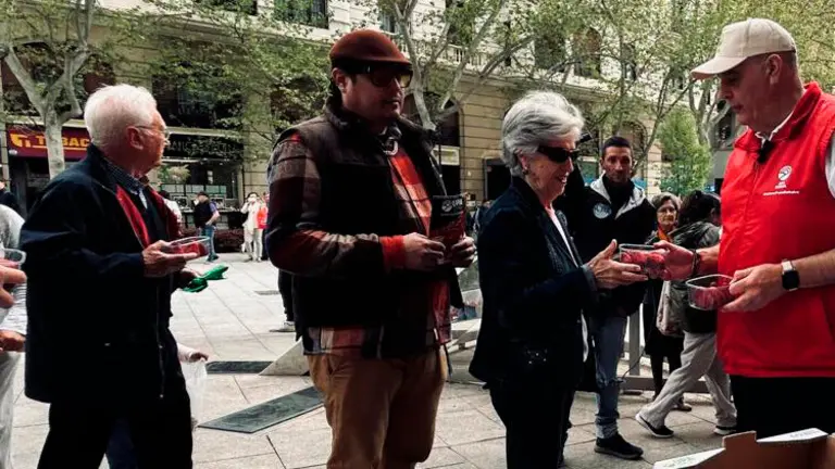 Reparto de fresas en Zaragoza