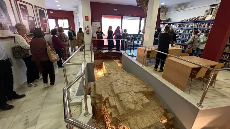 Reabre la Biblioteca Municipal en el Convento del Carmen