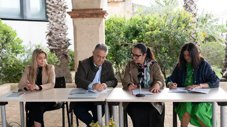 Firma Convenios Culturales