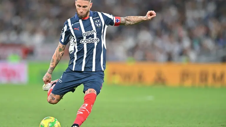 MONTERREY, MEXICO - APRIL 05: Sergio Ramos of Monterrey kicks the ball during the 14th round match between Monterrey and Chivas as part of the Torneo Clausura 2025 Liga MX at BBVA Stadium on April 05, 2025 in Monterrey, Mexico. (Photo by Azael Rodriguez/Getty Images)