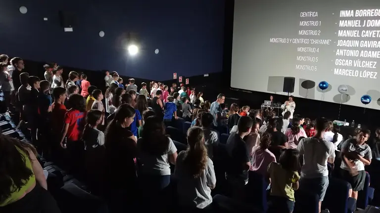 Escolares Cine Aqualon