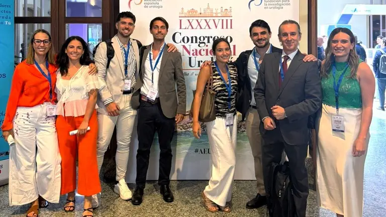 Equipo de Urología del Hospital Juan Ramón Jiménez.