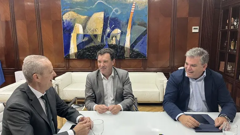 Reunión AIQB con el Puerto de Huelva.