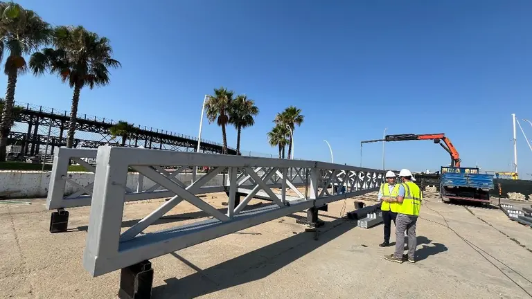 Obras del Muelle del Tinto.