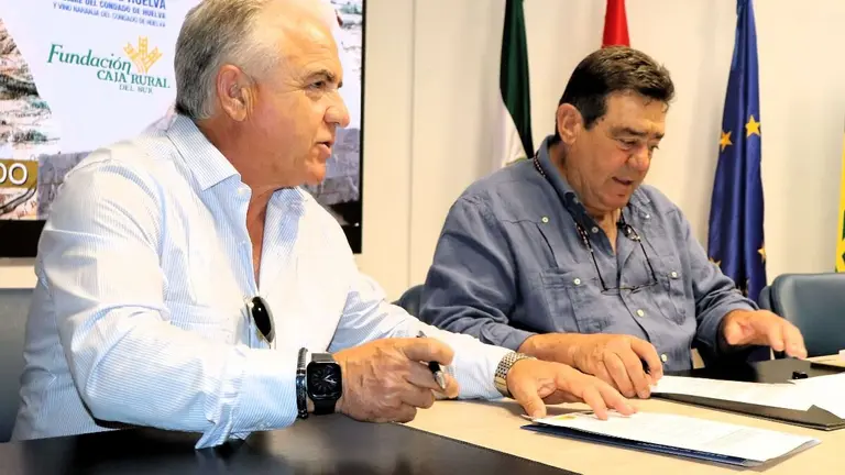 Firma Convenio DOP Condado de Huelva y Asoc Amigos del Vino del Condado de Huelva