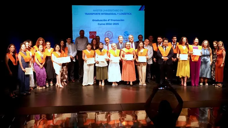 Máster en transporte intermodal y logística.