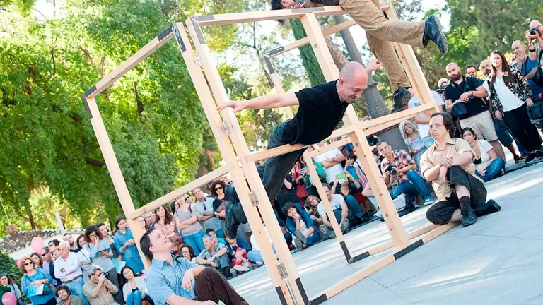 Espectáculo En Vano.