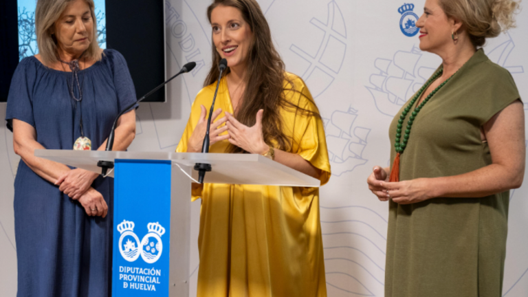 Argentina durante la presentación de su concierto en Aljaraque.