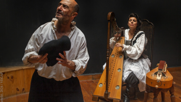 El actor Pepe Viyuela durante una interpretación / Fotografía: Diputación Provincial de Huelva.